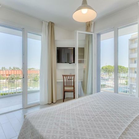 Apartaments Suites Ambassador กาออร์เล ภายนอก รูปภาพ